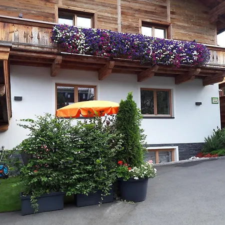 Fichtler Sankt Johann in Tirol